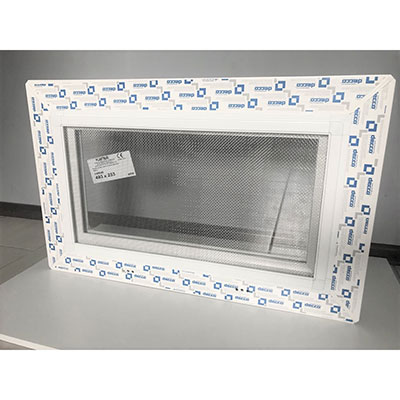 PVC-ikkunat karjalle, navetta, hyttysverkot, valmistaja Puola